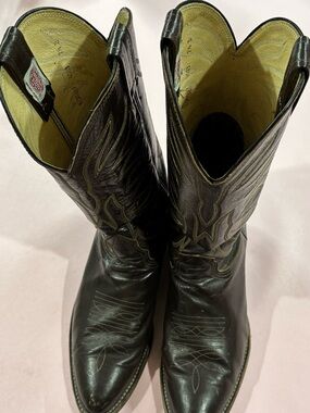 Nacona Men's Tan Cowboy & Western Boots - Classic Western style.
